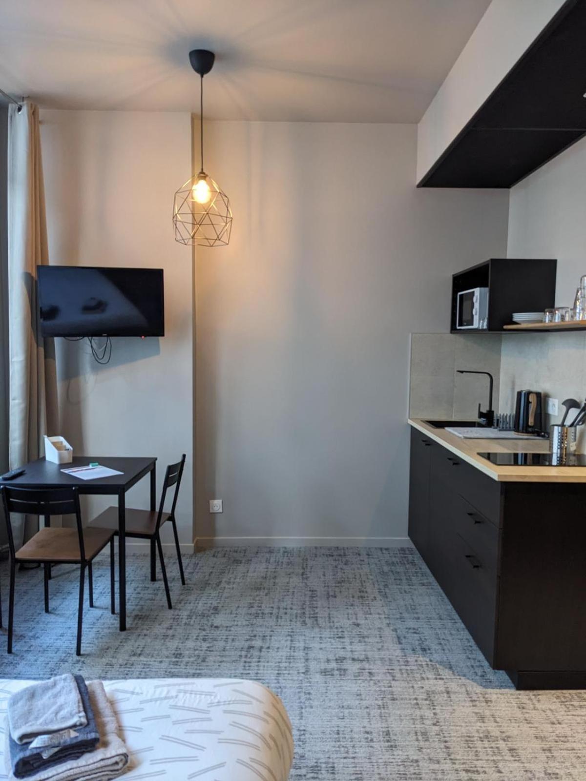 Le 12 Wifi Cosy Parking 3 Apartamento Saint-Etienne  Exterior foto