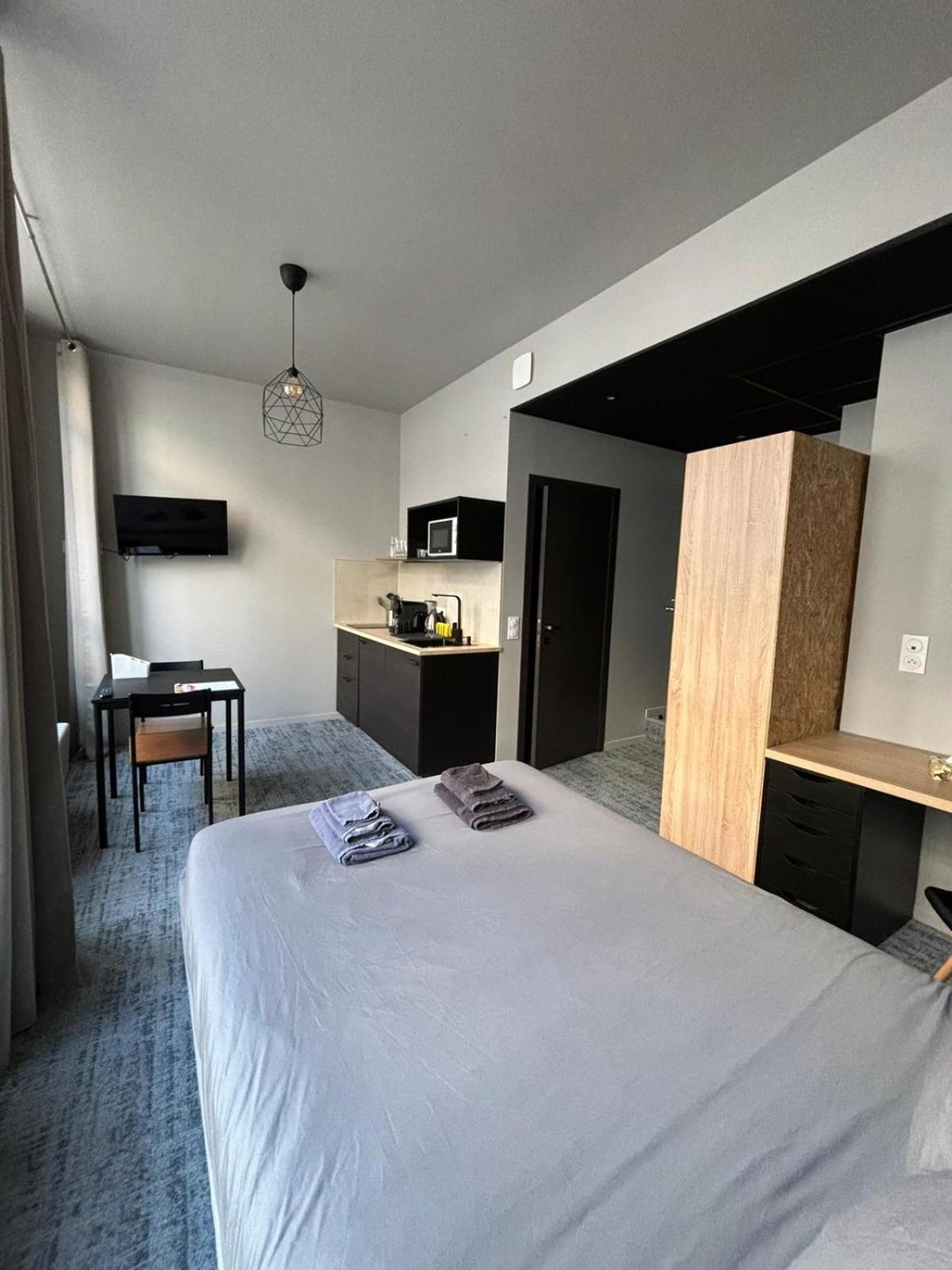 Le 12 Wifi Cosy Parking 3 Apartamento Saint-Etienne  Exterior foto